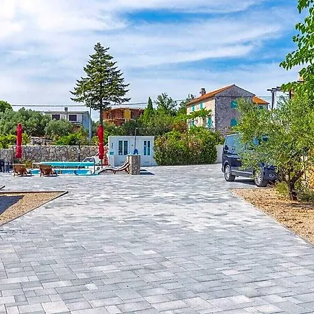 Comfortable 2* Krk Town