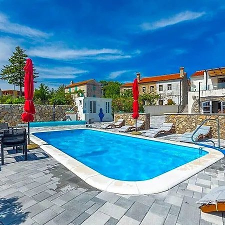 Hotel Comfortable Krk Town