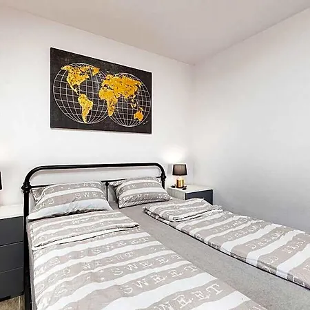 Comfortable Hotel Krk Town